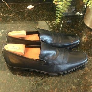 Men’s Hugo Boss black dress loafers
